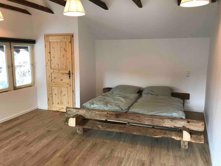 Ferienwohnung Felinenhof Weilerswist Bagian luar foto